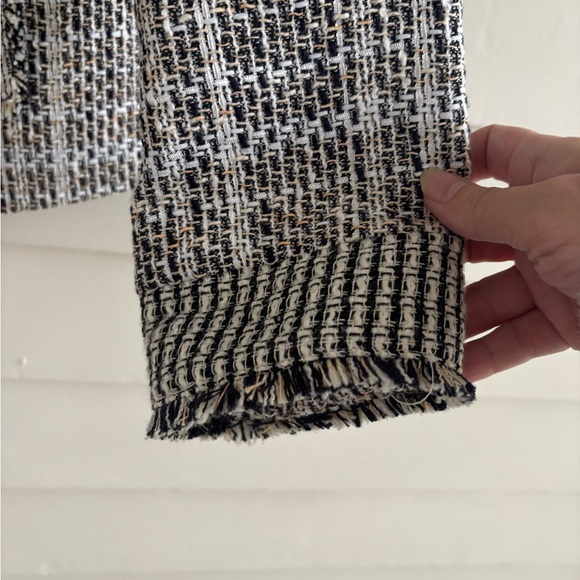 Chico's Black Tweed Fringe Blazer Jacket Women’s Size 8/10 (Chico’s Size 1) - Picture 8 of 15